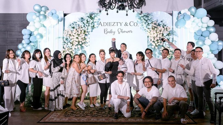 Baby Shower Adiezta dan Gilang Dirga