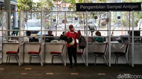 Rangkuman Covid: Kasus Aktif Terus Turun, RI Belum Siap Bebas Masker