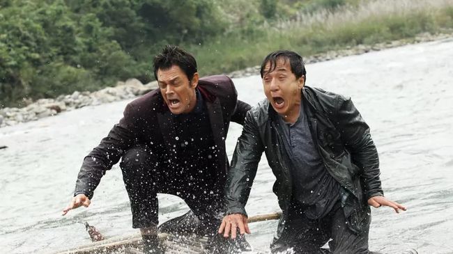 Sinopsis Skiptrace, Tayang di Bioskop Trans TV Malam Ini