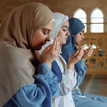 Beauties, 5 Amalan Ini Bisa Kamu Lakukan Saat sedang Melewati Masa Haid di Bulan Ramadan!