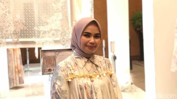 Kabar Terkini Artis dari InsertLive : Sosok Nadine Gaus, Founder Klamby yang Viral Usai Isu Brand Dipegang Eks Suami