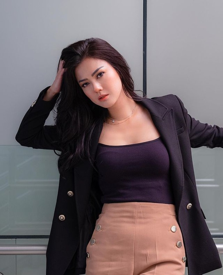 Nita Gunawan Nita Gunawan