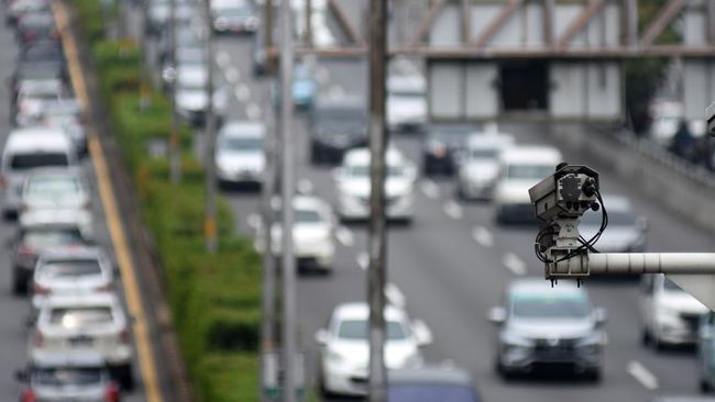 Alat penunjang berupa kamera yang merupakan bagian dari ETLE (Electronic Traffic Law Enforcement) sudah tersebar di sejumlah titik.