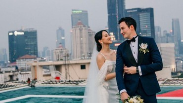 Bahagianya Mike Lewis Impian Menikah di Helipad Terwujud