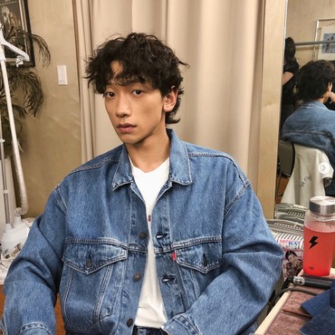 Rain Bantah Kabar Mundur sebagai CEO & Pindahkan Ciipher ke Agensi Lain