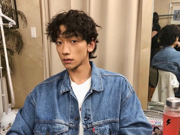 img-title Rain Bantah Kabar Mundur sebagai CEO & Pindahkan Ciipher ke Agensi Lain