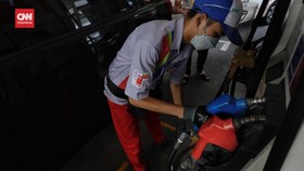 VIDEO: Alasan Harga Pertamax Naik hingga Rp13 Ribu per Liter
