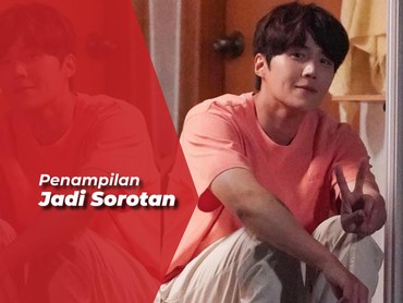 img-title Kim Seon Ho Muncul di Bandara Thailand, Rindu Penggemar Terobati