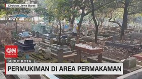 VIDEO: Pemukiman di Area Pemakaman