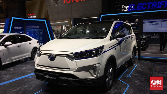 Toyota masih menomorsatukan mobil-mobil hybrid di Indonesia.
