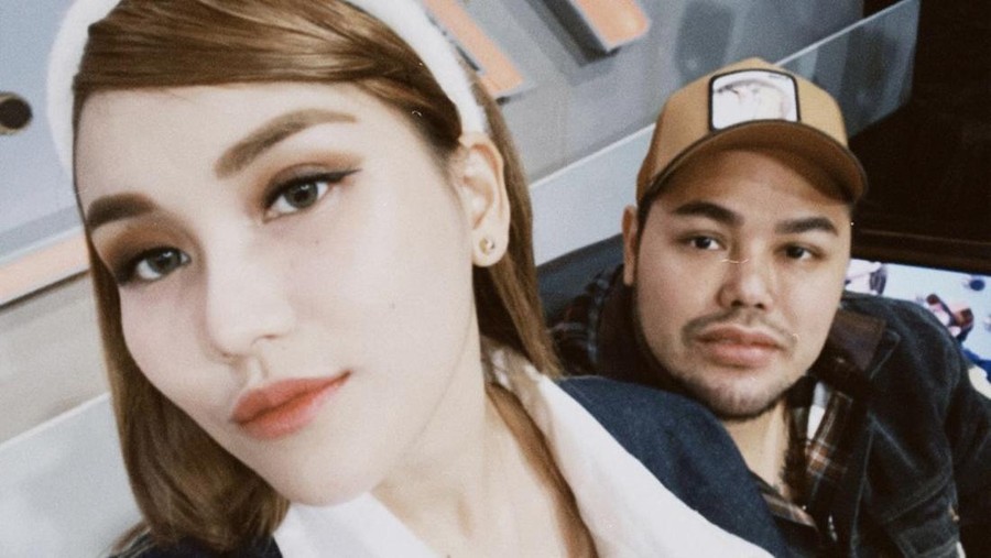Ayu Ting Ting dan Ivan Gunawan