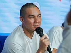 7 Penampilan Terbaru & Beda Baim Wong dengan Rambut Botak