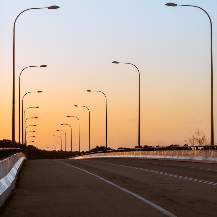 Ilustrasi jalan tol/Unsplash/Ajai Arif