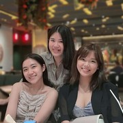 Inspiratif, 3 Perempuan Muda Ini Jadi Pemilik Brand Skincare Lokal dan Sukses!