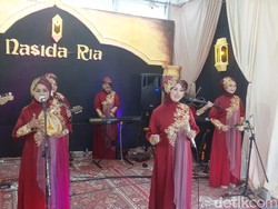 Ini Rahasia Nasida Ria Tetap Eksis 4 Dekade Berkarya