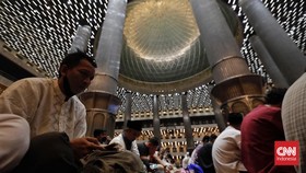 Niat Sholat Witir 1 dan 3 Rakaat Lengkap Tata Caranya