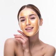 BeauPicks: Sebagai Antiaging, 5 Skincare Gold Mewah ala Sultan Ini Harganya Merakyat Banget!