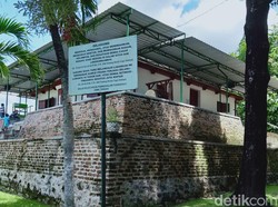 Maling Bergamis Gasak Kotak Infak di Masjid Peninggalan Sunan Pandanaran Klaten