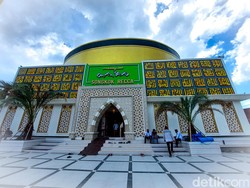 Ada Lagi, Ini Masjid Unik Berbentuk Songkok