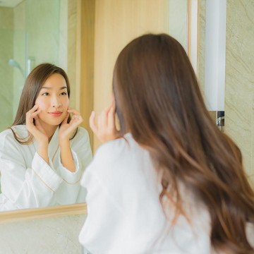 img-title Selain Bikin Awet Muda, Ini Manfaat Peptide untuk Kecantikan Kulit dan Rekomendasi Produknya!