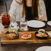 5 Kebiasaan Tidak Sehat Saat Sahur Ini Perlu Dihindari! Cek, Ada yang Sering Dilakukan?