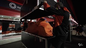 VIDEO: Detik-detik Kargo MotoGP Argentina Tiba di Termas