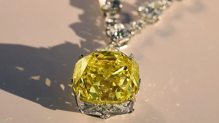 Seharga Ratusan Miliar Rupiah, Ini Perhiasan Termahal yang Pernah Tampil di Red Carpet Oscar