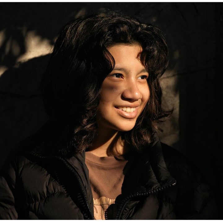 <p>Baru-baru ini, potret terbaru Ayesha dibagikan sang ayah di akun Instagram miliknya. Ayesha tampak sudah tumbuh dewasa. (Foto: Instagram @dr_tompi/ @cutayesha_official)</p>