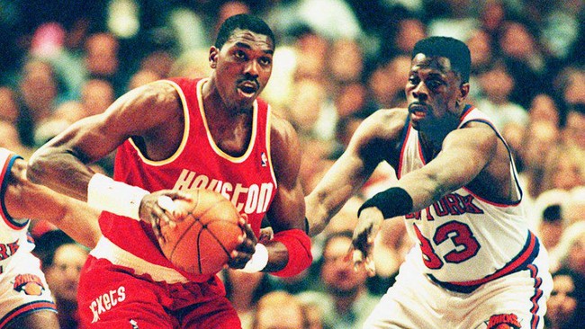 Mantan bintang NBA, Hakeem Olajuwon menunjukkan puasa Ramadan tak menghalangi karier seseorang, namun sebaliknya bisa meningkatkan prestasi.