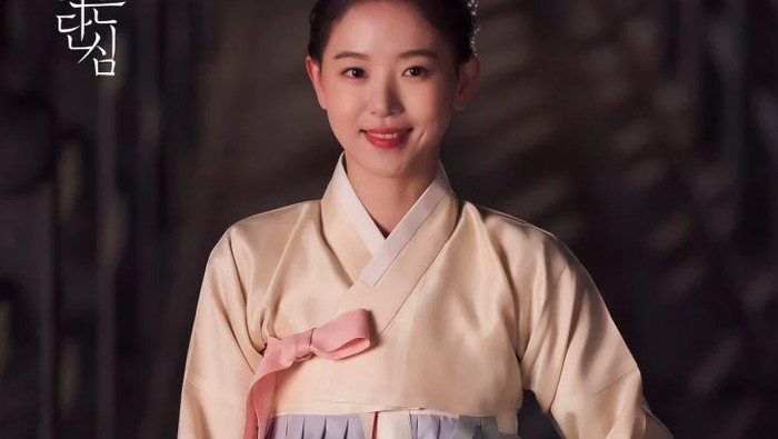 Akhirnya Jadi Peran Utama, Kang Han Na Siap Jadi Ratu di Drakor Terbaru!