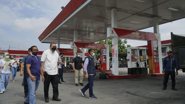 Pertamina melalui sejumlah direksinya memantau dan memastikan pasokan BBM dan LPG di sejumlah wilayan di Sumatera.