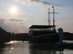 Mantap Lur! Ngabuburit dari Kapal Sambil Menikmati Senja di Pati