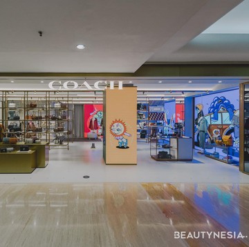 Coach Bekerjasama dengan Seniman Indonesia, Muklay, untuk Membuat Butik Digital Imersif Pertama
