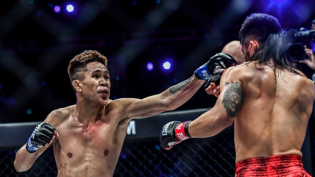 ONE Championship duduk di peringkat kedua kategori digital viewership pada 2021 dengan lebih dari 13,8 miliar video views di berbagai media sosial.