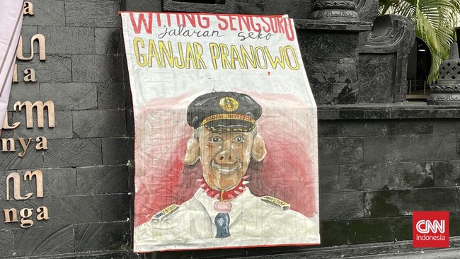 Muhammadiyah meminta pemerintah Joko Widodo transparan dan menjelaskan soal SIUP proyek strategis nasional (PSN) di pelbagai daerah.