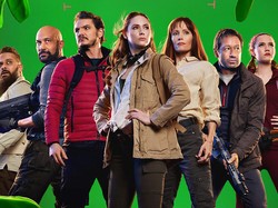 Review The Bubble: Susahnya Bikin Film di Tengah Pandemi
