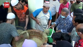 VIDEO: Tradisi Ramadan Bagi-bagi Bubur Arab di Kabupaten Tuban