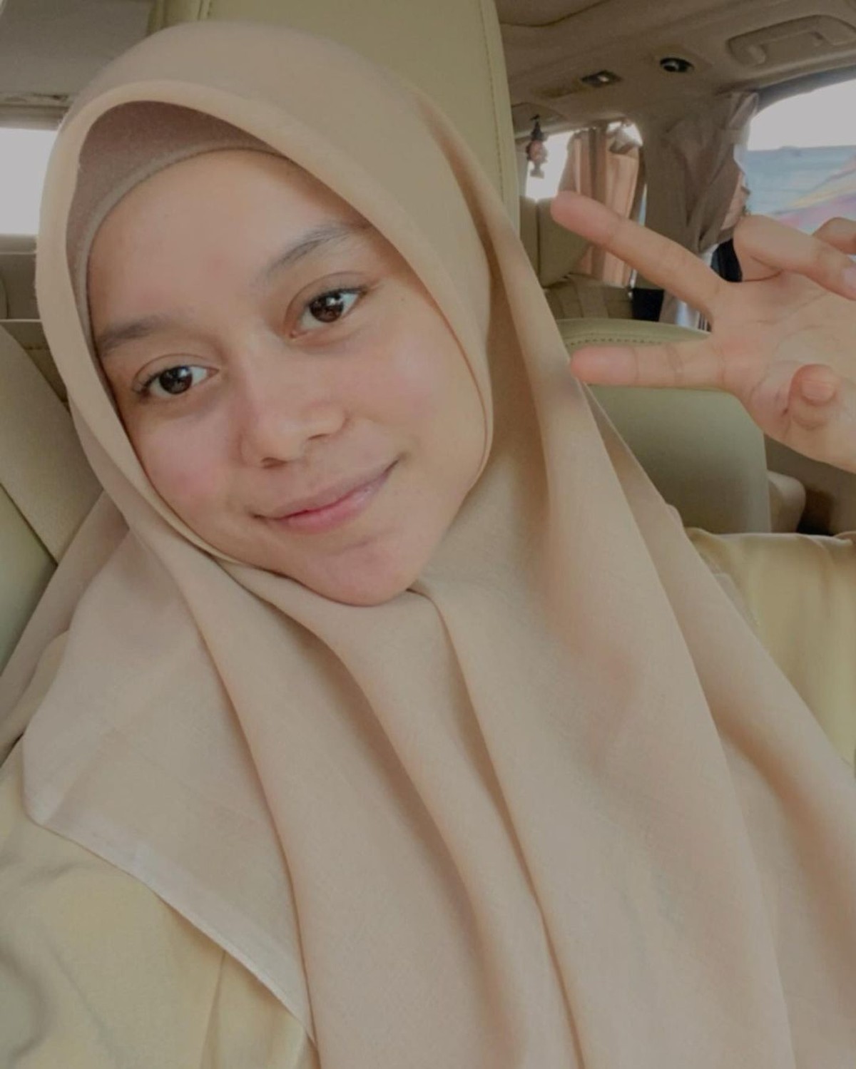 Tranformasi Lesty Kejora