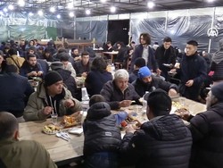 Melihat Muslim Ukraina Buka Puasa di Tengah Peperangan