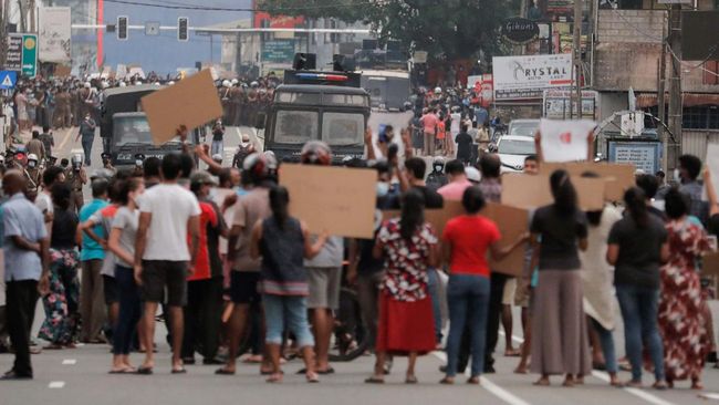 Hindari Gagal Bayar, Sri Lanka Bakal Restrukturisasi Utang Sri Lanka menunjuk tim ahli untuk merestrukturisasi utang luar negeri negara yang sedang mengalami krisis ekonomi itu.
