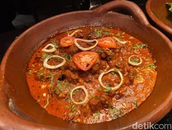 Berbuka Puasa  Kabsah hingga Tabouleh Khas Timur Tengah di Sini