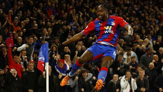Arsenal kalah telak dalam laga Liga Inggris lawan tuan rumah Crystal Palace di Selhurst Park, Selasa (5/4) dini hari WIB.
