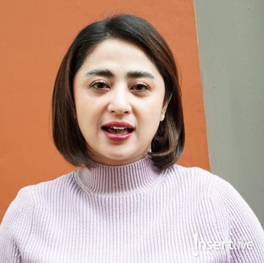 Reaksi Putra Dewi Perssik Saat Disinggung soal Status Anak Kandung