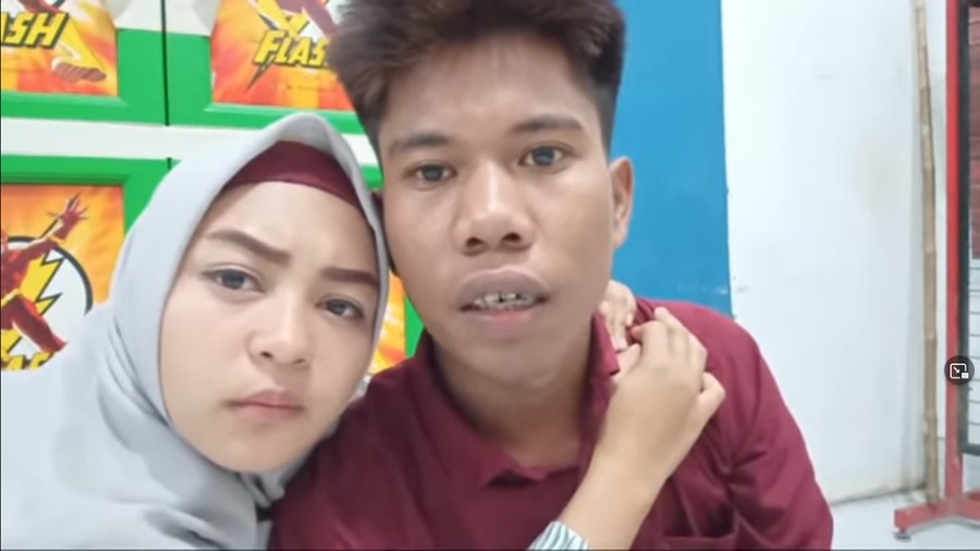 Foto pasangan Yudi Anggata dan Helmi Sumiati. Foto pasangan Yudi Anggata dan Helmi Sumiati.