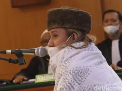Melihat Lagi Vonis Mati Herry Wiryawan-Habib Bahar Didakwa Sebar Hoaks