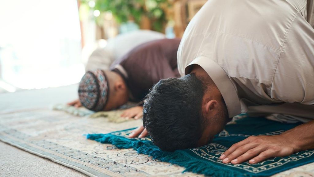 Shalat Tarawih Berapa Rakaat? Ini Penjelasannya
