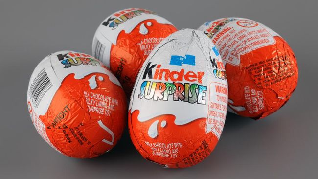 3-Year-Old Boy Hospitalized After Eating Kinder Chocolate, Allegedly Due to Salmonella