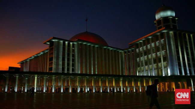 Pengelola Masjid Istiqlal akan menyeleksi jemaah yang mendaftarkan diri mengikuti iktikaf selama 10 hari berturut-turut.