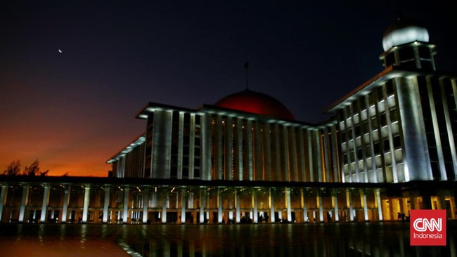 Masjid Istiqlal di Jakarta sudah bersiap-siap menyelenggarakan salat tarawih pada Jumat (28/2) malam ini.