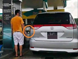 Harga Lebih Murah, Mobil Pelat Singapura Isi BBM RON 95 di Malaysia